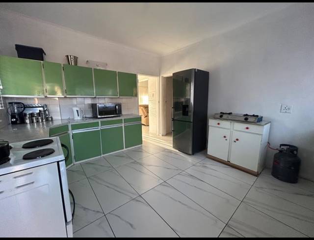 3 BEDROOM HOUSE FOR SALE IN VANDERBIJLPARK CW 2